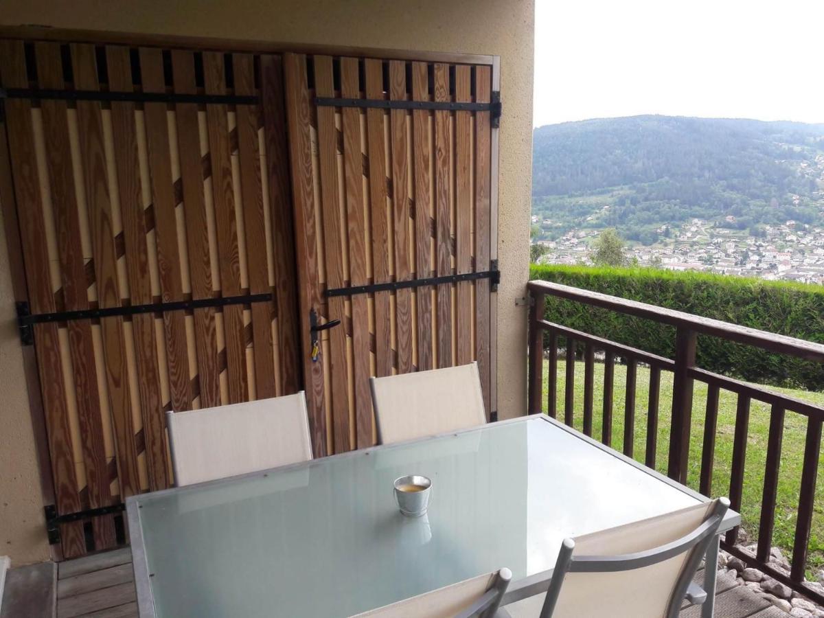 Le Lougo Apartment Gerardmer Bagian luar foto